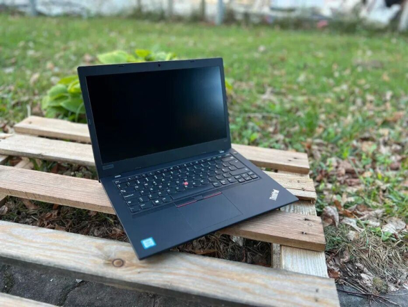 Ультрабук Lenovo ThinkPad L490 / 14&quot; (1920x1080) IPS / Intel Core i3-8145U (2 (4) ядра по 2.1 - 3.9 GHz) / 8 GB DDR4 / 512 GB SSD M.2 / Intel UHD Graphics / WebCam / Windows 10 - 2