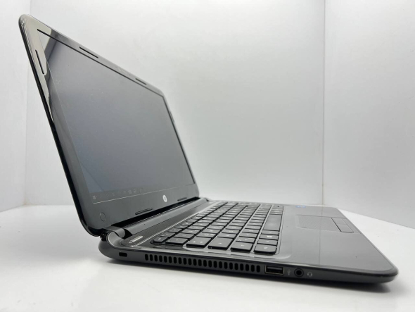 Ноутбук HP Pavilion SleekBook 15PC / 14&quot; (1366x768) TN / Intel Core i3-3217U (2 (4) ядра по 1.8 GHz) / 4 GB DDR3 / 240 GB SSD / Intel HD Graphics 4000 / WebCam - 2