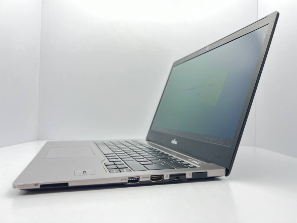 Ультрабук Б-класс Fujitsu LifeBook U904 / 14&quot; (3200x1800) IPS / Intel Core i5-4300U (2 (4) ядра по 1.9 - 2.9 GHz) / 6 GB DDR3 / 240 GB SSD / Intel HD Graphics 4400 / WebCam - 4
