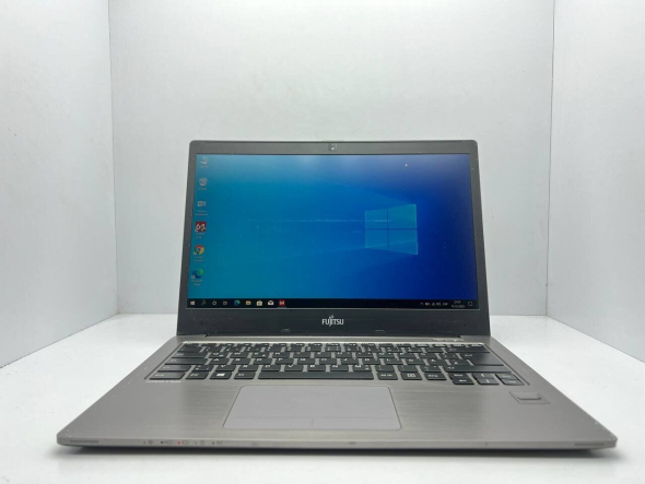 Ультрабук Б-класс Fujitsu LifeBook U904 / 14&quot; (3200x1800) IPS / Intel Core i5-4300U (2 (4) ядра по 1.9 - 2.9 GHz) / 6 GB DDR3 / 240 GB SSD / Intel HD Graphics 4400 / WebCam - 2