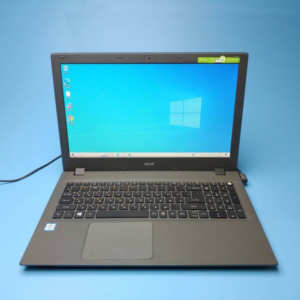 Ноутбук Acer Aspire E5-574-58JM / 15.6&quot; (1366x768) TN / Intel Core i5-6200U (2 (4) ядра по 2.3 - 2.8 GHz) / 8 GB DDR3 / 240 GB SSD / Intel HD Graphics 520 / WebCam / DVD-RW / Win 10 Home - 2