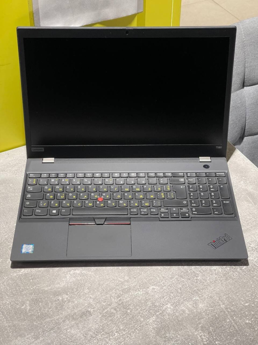 Ультрабук Lenovo ThinkPad T590 / 15.6&quot; (1920x1080) IPS / Intel Core i5-8250U (4 (8) ядра по 1.6 - 3.4 GHz) / 8 GB DDR4 / 480 GB SSD / Intel UHD Graphics 620 / WebCam - 2
