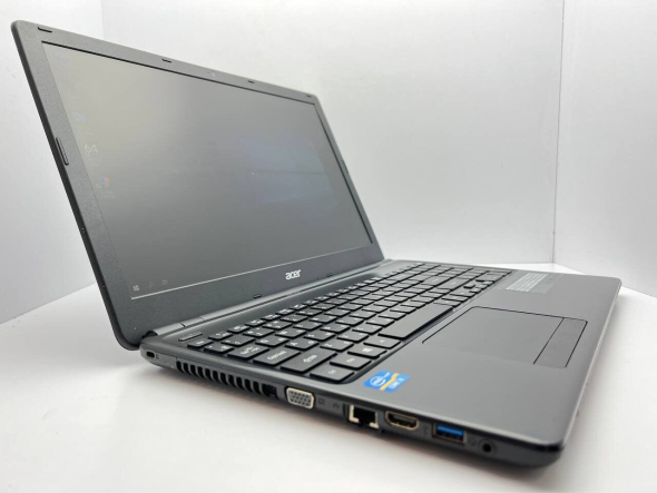 Ноутбук Acer E1-570G / 15.6&quot; (1366x768) TN / Intel Core i3-3217U (2 (4) ядра по 1.8 GHz) / 4 GB DDR3 / 500 GB HDD / Intel HD Graphics 4000 / WebCam - 3