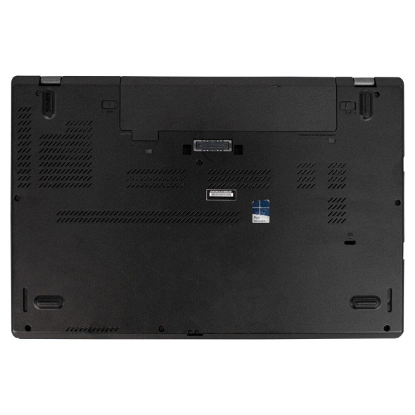 Ультрабук Lenovo ThinkPad T550 / 15.6&quot; (1366x768) TN / Intel Core i5-5300U (2 (4) ядра по 2.3 - 2.9 GHz) / 8 GB DDR3 / 240 GB SSD / Intel HD Graphics 5500 - 9