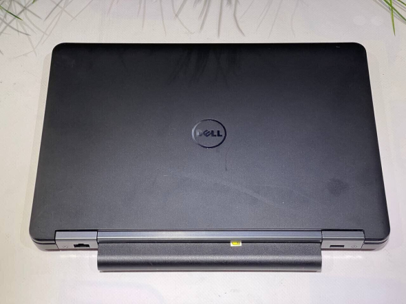 Ноутбук Dell Latitude E5440 / 14&quot; (1366x768) TN / Intel Core i5-4200U (2 (4) ядра по 1.6 - 2.6 GHz) / 8 GB DDR3 / 240 GB SSD / Intel HD Graphics 4400 / WebCam / 3G - 6
