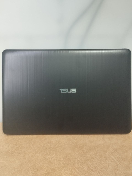 Ноутбук Asus X541N / 15.6&quot; (1366x768) TN / Intel Pentium N4200 (4 ядра по 1.1 - 2.5 GHz) / 4 GB DDR3 / 120 GB SSD / Intel HD Graphics / WebCam - 6