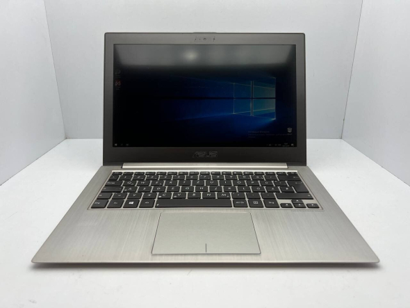 Ноутбук Asus UX31A / 13.3&quot; (1920x1080) TN / Intel Core i5-3317U (2 (4) ядра по 1.7 - 2.6 GHz) / 4 GB DDR3 / 240 GB SSD / Intel HD Graphics 4000 / WebCam - 2