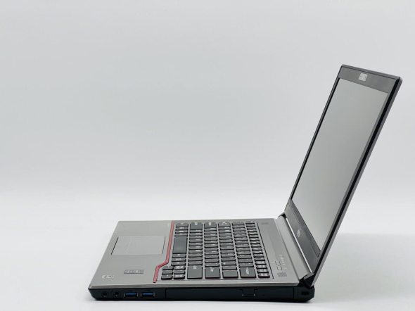 Ноутбук Fujitsu LifeBook E744 / 14&quot; (1600x900) TN / Intel Core i5-4310M (2 (4) ядра по 2.7 - 3.4 GHz) / 8 GB DDR3 / 240 GB SSD / Intel HD Graphics 4600 / WebCam - 4