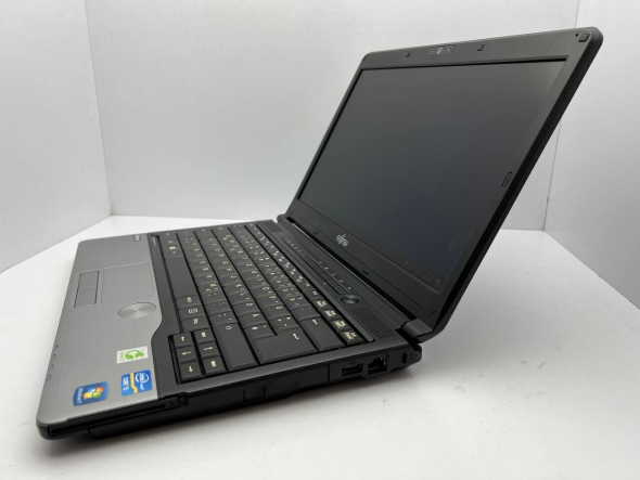 Ноутбук Fujitsu LifeBook S762 / 13.3&quot; (1366x768) TN / Intel Core i5-3320M (2 (4) ядра по 2.6 - 3.3 GHz) / 4 GB DDR3 / 500 GB HDD / Intel HD Graphics 4000 / WebCam - 4