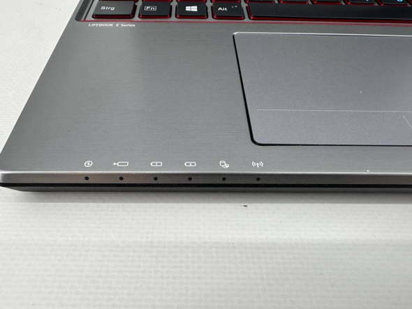 Ноутбук Fujitsu LifeBook E756 / 15.6&quot; (1920x1080) IPS / Intel Core i5-6200U (2 (4) ядра по 2.3 - 2.8 GHz) / 8 GB DDR4 / 256 GB SSD / Intel HD Graphics 520 / WebCam / Win 10 - 7