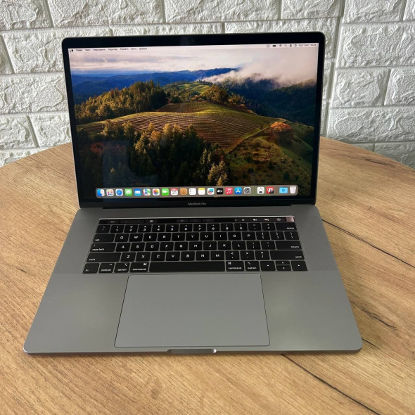 Ноутбук Apple MacBook Pro A1990 2019/ 15.4 &quot; (2880x1800) IPS / Intel Core i9-9880h (8 (16) ядер по 2.3 - 4.8 GHz) / 16 GB DDR4 / 512 GB SSD / AMD Radeon Pro 560X, 4 GB GDDR5, 128-bit / WebCam / MacOS - 2