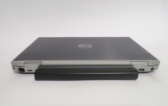Ноутбук Dell Latitude E6330 / 13.3&quot; (1366x768) TN / Intel Core i7-3540M (2 (4) ядра по 3.0 GHz - 3.7 GHz) / 4 GB DDR3 / 320 GB HDD / Intel HD Graphics 4000 / WebCam / DVD-ROM - 3