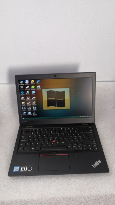 Ультрабук Lenovo ThinkPad L380 / 13.3&quot; (1920x1080) IPS / Intel Core i3-8130U (2 (4) ядра по 2.2 - 3.4 GHz) / 8 GB DDR4 / 256 GB SSD / Intel UHD Graphics 620 / WebCam / Fingerprint / Windows 10 Pro - 2