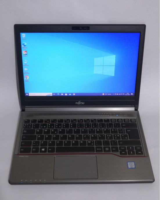 Ноутбук Fujitsu Lifebook E736 / 13.3 &quot; (1366x768) TN / Intel Core i5-6300U (2 (4) ядра по 2.4 - 3.0 GHz) / 8 GB DDR4 / 500 Gb HDD / Intel HD Graphics 520 / WebCam / Windows 10 Pro - 2