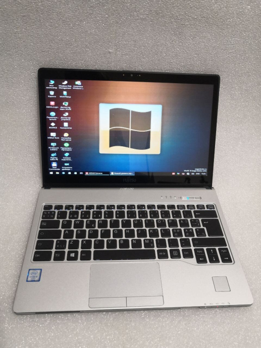 Ультрабук Б-класс Fujitsu LifeBook S936 / 13.3&quot; (1920x1080) IPS Touch / Intel Core i5-6300U (2 (4) ядра по 2.4 - 3.0 GHz) / 8 GB DDR4 / 256 GB SSD / Intel HD Graphics 520 / WebCam / HDMI / Windows 10 Pro - 2