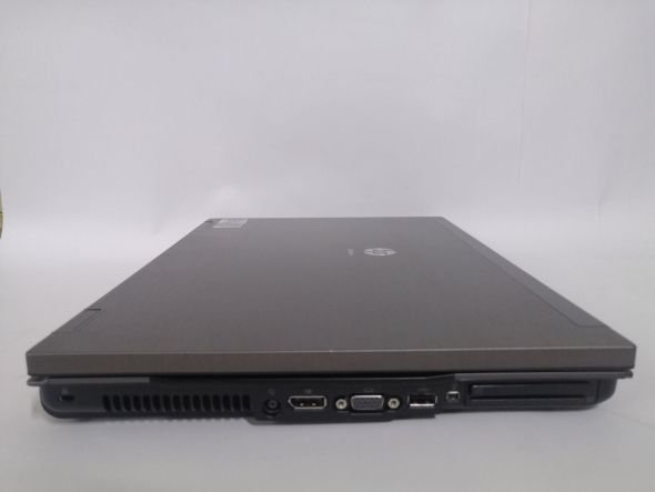 Ноутбук HP EliteBook 8740w / 17&quot; (1920x1200) TN / Intel Core i7-720QM (4 (8) ядра по 1.6 - 2.8 GHz) / 8 GB DDR3 / 256 GB SSD / nVidia Quadro FX 3800M, 1 GB GDDR3, 256-bit / WebCam - 4