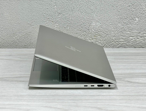 Ультрабук HP EliteBook 835 G8 / 13.3&quot; (1920x1080) IPS / AMD Ryzen 5 Pro 5650U (6 (12) ядер по 2.3 - 4.2 GHz) / 16 GB DDR4 / 256 GB SSD M.2 / AMD Radeon Vega Graphics / WebCam / Win 11 Pro - 5