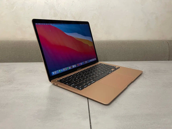 Ноутбук Apple MacBook Air A2337 (2020) / 13.3&quot; (2880x1800) IPS / Apple M1 (8 ядер по 2.1 - 3.2 GHz) / 8 GB DDR4 / 251 GB SSD / Apple M1 GPU / WebCam - 3