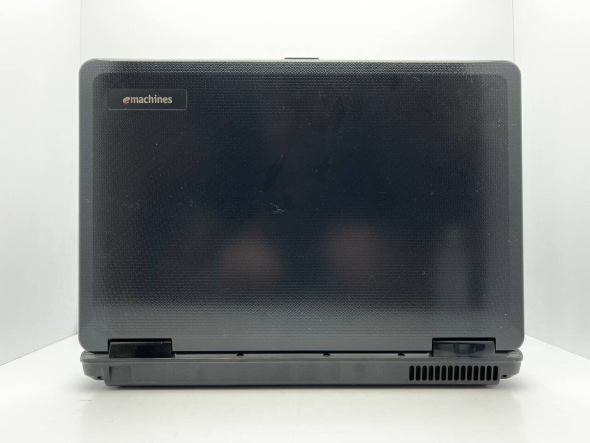 Ноутбук Acer eMachines E728 / 15.6&quot; (1366x768) TN / Intel Pentium T4500 (2 ядра по 2.3 GHz) / 4 GB DDR3 / 640 GB HDD / Intel GMA 4500M Graphics / WebCam - 5
