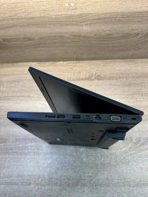 Ноутбук Lenovo ThinkPad L460 / 14&quot; (1920x1080) IPS / Intel Core i5-6300U (2 (4) ядра по 2.4 - 3.0 GHz) / 8 GB DDR3 / 128 GB SSD / Intel HD Graphics 520 / WebCam - 5