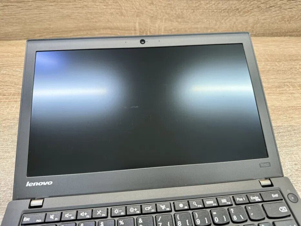Нетбук Lenovo ThinkPad X250/ 12.5 &quot; (1366x768) TN / Intel Core i5-4300U (2 (4) ядра по 1.9 - 2.9 GHz) / 8 GB DDR3 / 256 GB SSD / Intel HD Graphics 5500 / WebCam / Win 10 / дві АКБ - 9