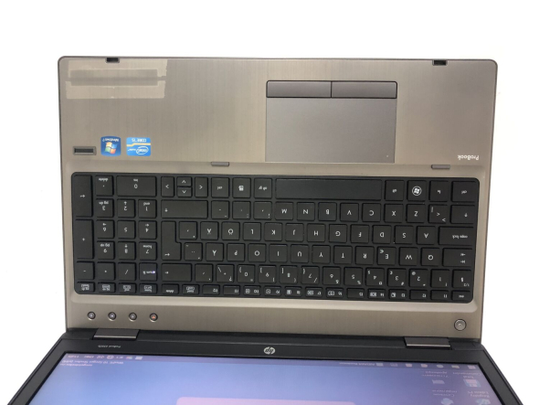 Ноутбук Б-клас HP ProBook 6560b / 15.6&quot; (1366x768) TN / Intel Core i5-2410M (2 (4) ядра по 2.3-2.9 GHz) / 4 GB DDR3 / 320 GB HDD / Intel HD Graphics 3000 / DVD-ROM - 8