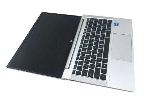 Ультрабук HP EliteBook 430 G8 / 13.3&quot; (1920x1080) IPS / Intel Core i5-1135G7 (4 (8) ядра по 2.4 - 4.2 GHz) / 16 GB DDR4 / 240 GB SSD / Intel Iris Xe Graphics / WebCam - 3