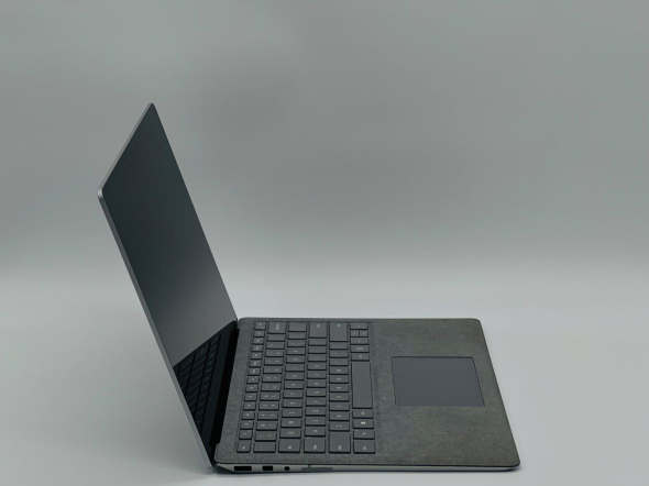 Ультрабук Microsoft Surface Laptop 2 1769 / 13.5&quot; (2256x1504) IPS / Intel Core i7-8650U (4 (8) ядра по 1.9 - 4.2 GHz) / 16 GB DDR3 / 480 GB SSD / Intel UHD Graphics 620 / WebCam - 3