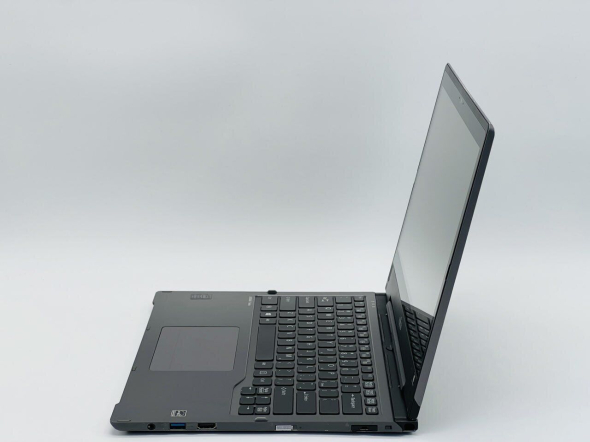 Ноутбук-трансформер Б-клас Fujitsu LifeBook T935 / 13.3&quot; (2560x1440) IPS Touch / Intel Core i5 - 5300U (2 (4) ядра по 2.3-2.9 GHz) / 8 GB DDR3 / 250 GB SSD / Intel HD Graphics 5500 / WebCam - 4