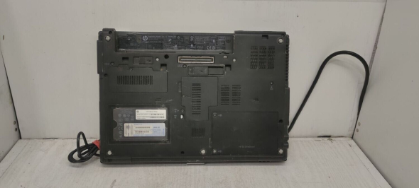 Ноутбук HP EliteBook 8440p / 14&quot; (1600x900) TN / Intel Core i5-520M (2 (4) ядра по 2.4 - 2.93 GHz) / 4 GB DDR3 / 320 GB HDD / nVidia NVS 3100M, 512 MB GDDR3, 64-bit / WebCam / DVD-RW - 8