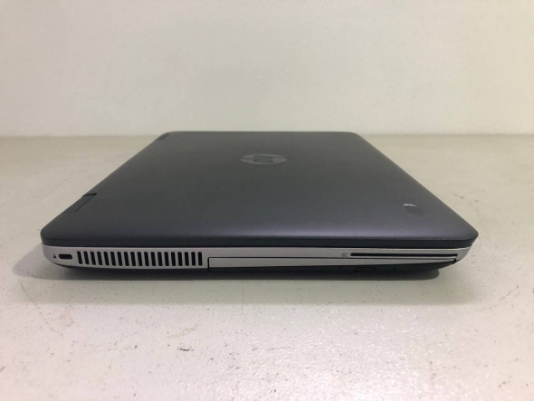 Ноутбук Б-клас HP ProBook 640 G2 / 14&quot; (1920x1080) TN / Intel Core i3-6100U (2 (4) ядра по 2.3 GHz) / 8 GB DDR4 / 128 GB SSD / Intel HD Graphics 520 / WebCam / DisplayPort - 3