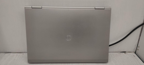Ноутбук HP EliteBook 8470p / 14&quot; (1366x768) TN / Intel Core i5-3320M (2 (4) ядра по 2.6 - 3.3 GHz) / 4 GB DDR3 / 320 GB HDD / Intel HD Graphics 4000 / WebCam - 6
