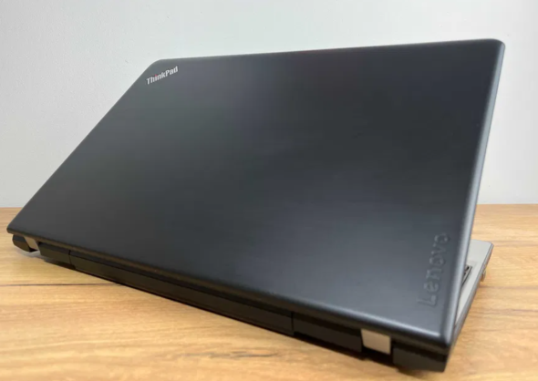 Ноутбук Lenovo ThinkPad E570 / 15.6&quot; (1366x768) TN / Intel Core i3-6006U (2 (4) ядра по 2.0 GHz) / 8 GB DDR4 / 500 GB HDD / WebCam / Fingerprint / Windows 10 PRO Lic - 4