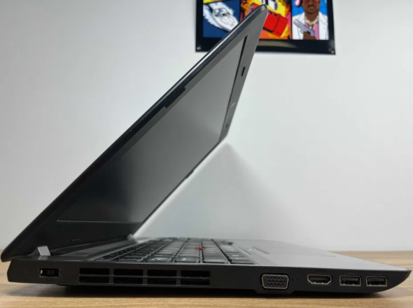 Ноутбук Lenovo ThinkPad E570 / 15.6&quot; (1366x768) TN / Intel Core i3-6006U (2 (4) ядра по 2.0 GHz) / 8 GB DDR4 / 500 GB HDD / WebCam / Fingerprint / Windows 10 PRO Lic - 6