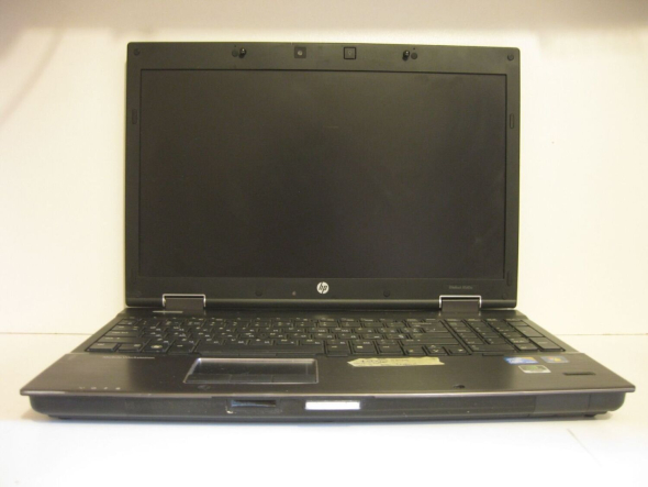 Ноутбук HP EliteBook 8540w / 15.6&quot; (1600x900) TN / Intel Core i7-640M (2 (4) ядра по 2.8 - 3.46 GHz) / 8 GB DDR3 / 500 GB HDD / nVidia Quadro FX 880M, 1 GB GDDR3, 128-bit / WebCam / DVD-RW - 2