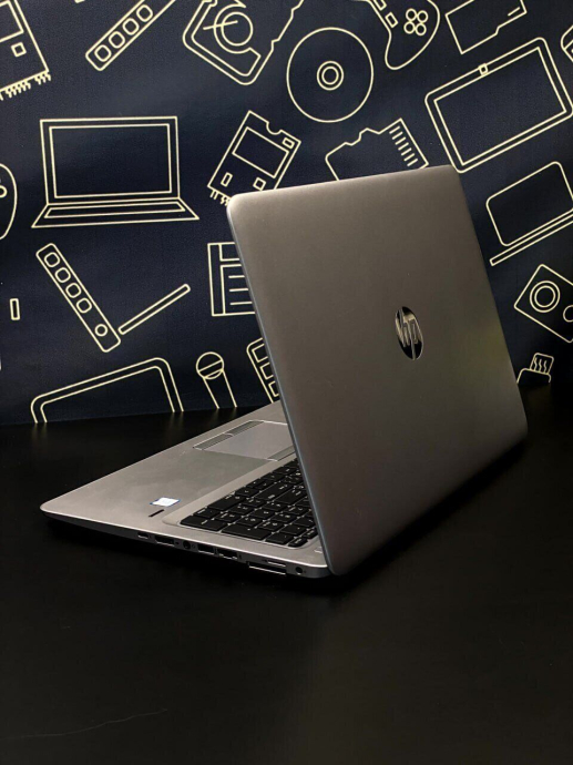 Ноутбук HP EliteBook 850 G3 / 15.6&quot; (1920x1080) TN / Intel Core i5-6300U (2 (4) ядра по 2.4 - 3.0 GHz) / 8 GB DDR4 / 512 GB SSD / Intel HD Graphics 520 / WebCam - 4