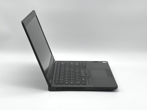 Ноутбук Dell Latitude E5470/ 14 &quot; (1920x1080) IPS / Intel Core i5-6300U (2 (4) ядра по 2.4 - 3.0 GHz) / 16 GB DDR4 / 256 GB SSD / Intel HD Graphics 520 / WebCam - 4