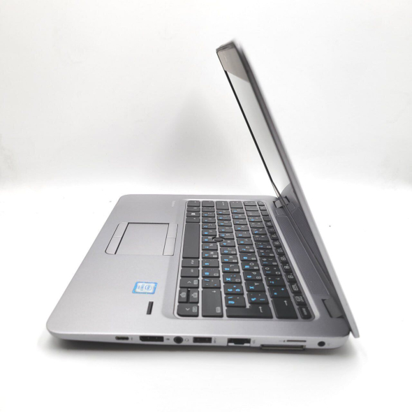 Нетбук HP EliteBook 820 G3 / 12.5&quot; (1366x768) TN / Intel Core i7-6500U (2 (4) ядра по 2.5 - 3.1 GHz) / 8 GB DDR4 / 240 GB SSD / Intel HD Graphics 520 / WebCam / DisplayPort - 4
