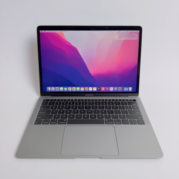 Ультрабук Apple MacBook Air 13 A1932 / 13.3&quot; (2560x1600) IPS / Intel Core i5-8210Y (2 (4) ядра по 1.6 - 3.6 GHz) / 8 GB DDR3 / 128 GB SSD / Intel UHD Graphics 617 / WebCam / Silver - 2