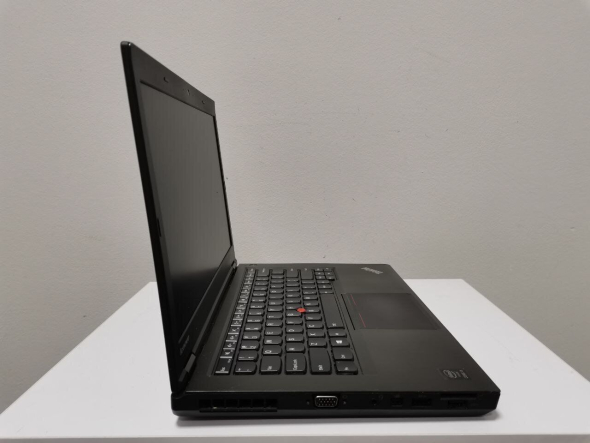 Ноутбук Lenovo ThinkPad T440p / 14&quot; (1366x768) TN / Intel Core i5-4210M (2 (4) ядра по 2.6 - 3.2 GHz) / 8 GB DDR3 / 120 GB SSD / Intel HD Graphics 4600 / WebCam / DVD-ROM / miniDP - 3