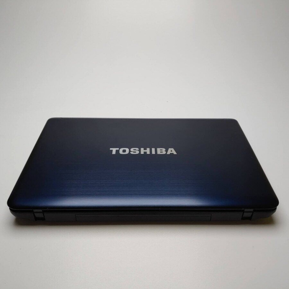 Ноутбук Toshiba Satellite L775D-S7340 / 17.3&quot; (1600x900) TN / AMD A6-3400M (4 ядра по 1.4 - 2.3 GHz) / 8 GB DDR3 / 240 GB SSD / AMD Radeon HD 6520G / WebCam / Win 10 Home - 3