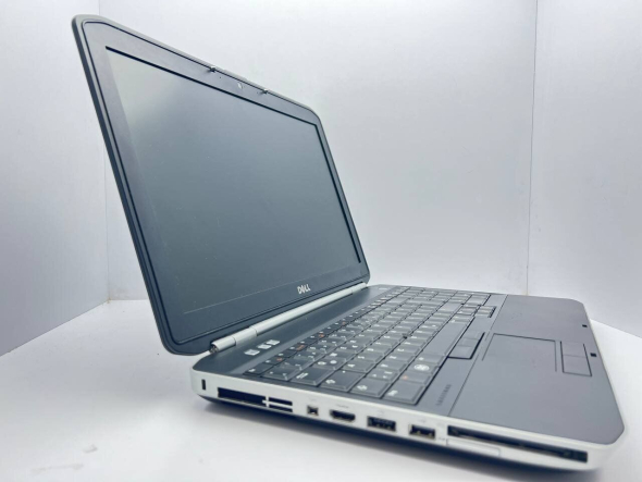 Ноутбук Dell Latitude E5520 / 15.6&quot; (1366x768) TN / Intel Core i3-2310M (2 (4) ядра по 2.1 GHz) / 4 GB DDR3 / 500 GB HDD / Intel HD Graphics 3000 / WebCam - 3