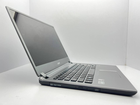 Ноутбук Acer Aspire M5-481T / 14&quot; (1366x768) TN / Intel Core i3-2377M (2 (4) ядра по 1.5) / 6 GB DDR3 / 500 GB HDD / Intel HD Graphics 3000 - 3