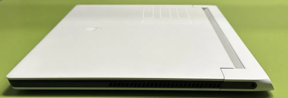 Игровой ноутбук Dell Alienware x15 R1 / 15.6&quot; (1920x1080) IPS / Intel Core i7-11800H (8 (16) ядер 2.3 - 4.6 GHz) / 16 GB DDR4 / 1000 GB SSD / nVidia GeForce RTX 3070, 8 GB GDDR6, 256-bit / WebCam - 5
