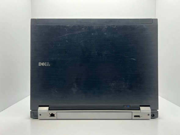 Ноутбук Б-класс Dell Latitude E6500 / 15.6&quot; (1440x900) TN / Intel Core 2 Duo P8700 (2 ядра по 2.53 GHz) / 4 GB DDR3 / 240 GB SSD / Intel GMA 4500MHD Graphics - 5