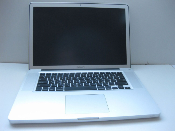 Ноутбук Apple MacBook Pro A1286 / 15.4&quot; (1680x1050) TN / Intel Core i7-2860QM (4 (8) ядра по 2.5 - 3.6 GHz) / 8 GB DDR3 / 256 GB SSD / AMD Radeon HD 6770M, 1 GB GDDR5, 128-bit / WebCam - 2
