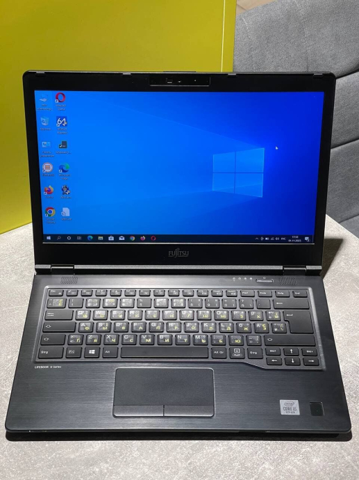 Ноутбук Fujitsu Lifebook U7410 / 14&quot; (1920x1080) IPS / Intel Core i5-10210U (4 (8) ядра по 1.6 - 4.2 GHz) / 16 GB DDR4 / 480 GB SSD / Intel UHD Graphics / WebCam - 2