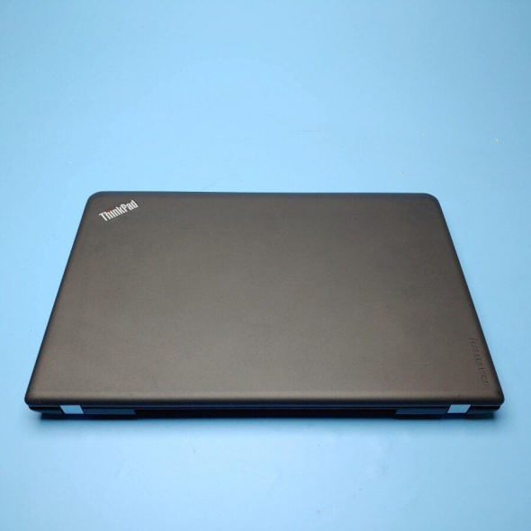 Ноутбук Lenovo ThinkPad E565 / 15.6&quot; (1366x768) TN / AMD A6-8500P (2 ядра по 1.6 - 3.0 GHz) / 4 GB DDR3 / 250 GB SSD / AMD Radeon R5 Graphics / WebCam / DVD-ROM / Win 10 Pro - 3