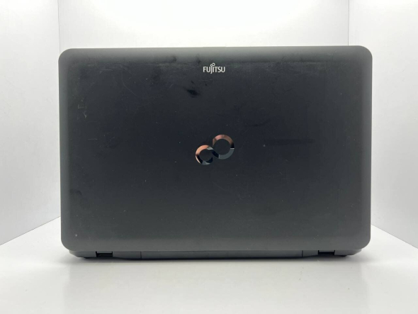Ноутбук Б-класс Fujitsu LifeBook A512 / 15.6&quot; (1366x768) TN / Intel Core i5-3110M (2 (4) ядра по 2.4 GHz) / 4 GB DDR3 / 250 GB HDD / Intel HD Graphics 4000 / WebCam - 5