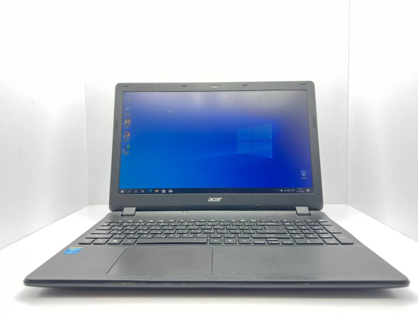 Ноутбук Б-класс Acer Aspire ES1-571 / 15.6&quot; (1366x768) TN / Intel Core i3-5005U (2 (4) ядра по 2.0 GHz) / 4 GB DDR3 / 240 GB SSD / Intel HD Graphics 5500/ WebCam - 2